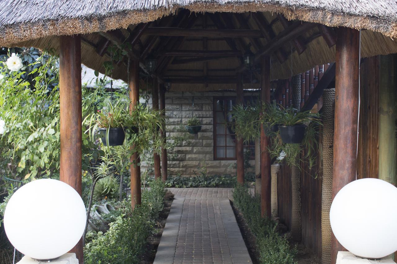 Imperani Guesthouse フィックスバーグ エクステリア 写真